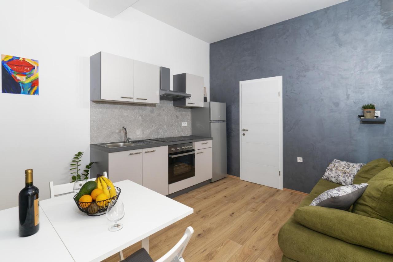 Stunning Apartment In Quiet Street Near Center With Free Parking 4 Floor Ριέκα Εξωτερικό φωτογραφία